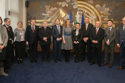 Екатерина Захариева прие делегация от парламента на Република Македония